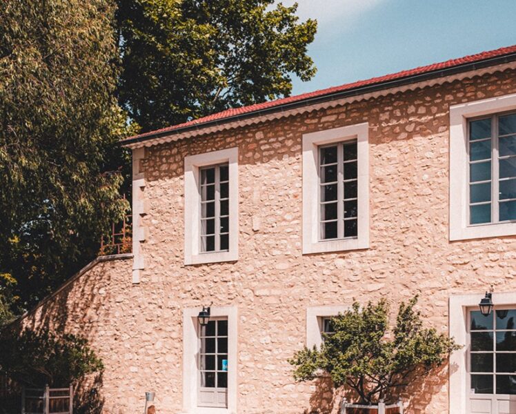 The new African art exhibition at the Blachère Foundation, in Bonnieux